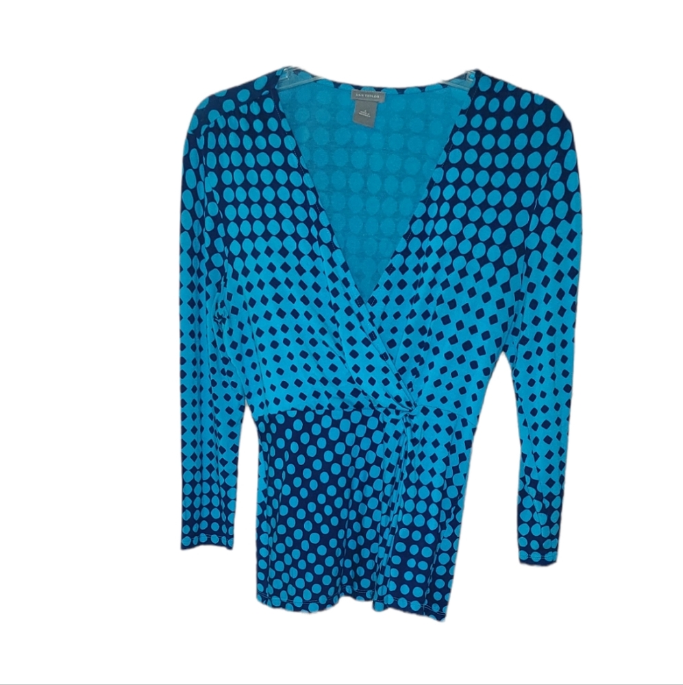 Ann Taylor Women Polka Dot Long Sleeve Low-Cut Front Blue Blouse